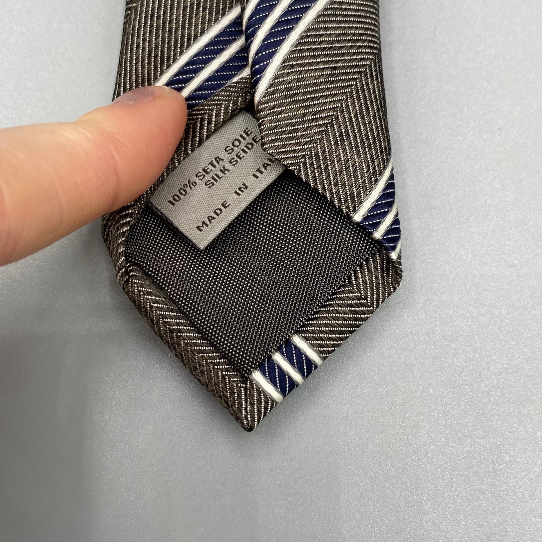 Cravate à rayures Canali
