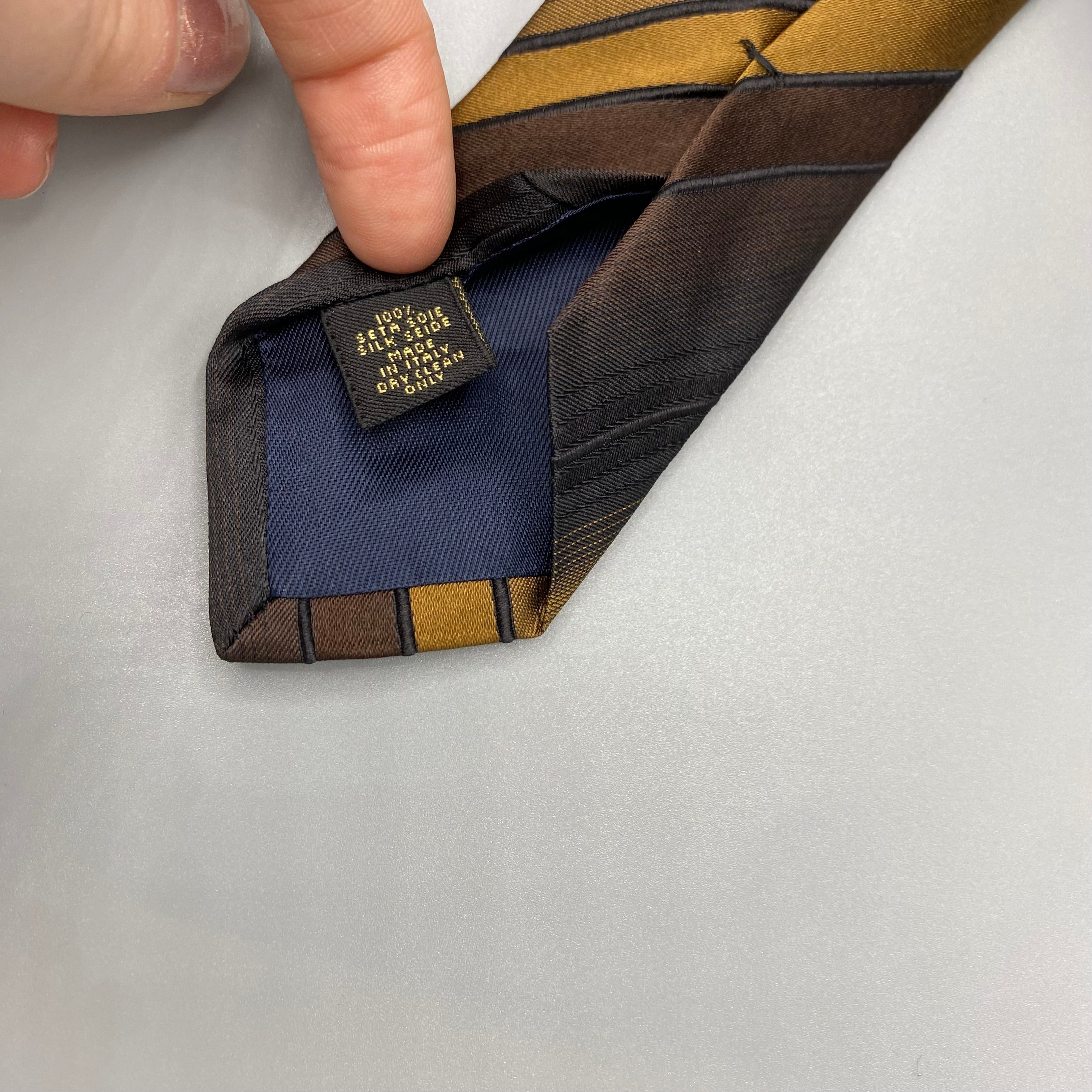 Cravate à rayures Corneliani