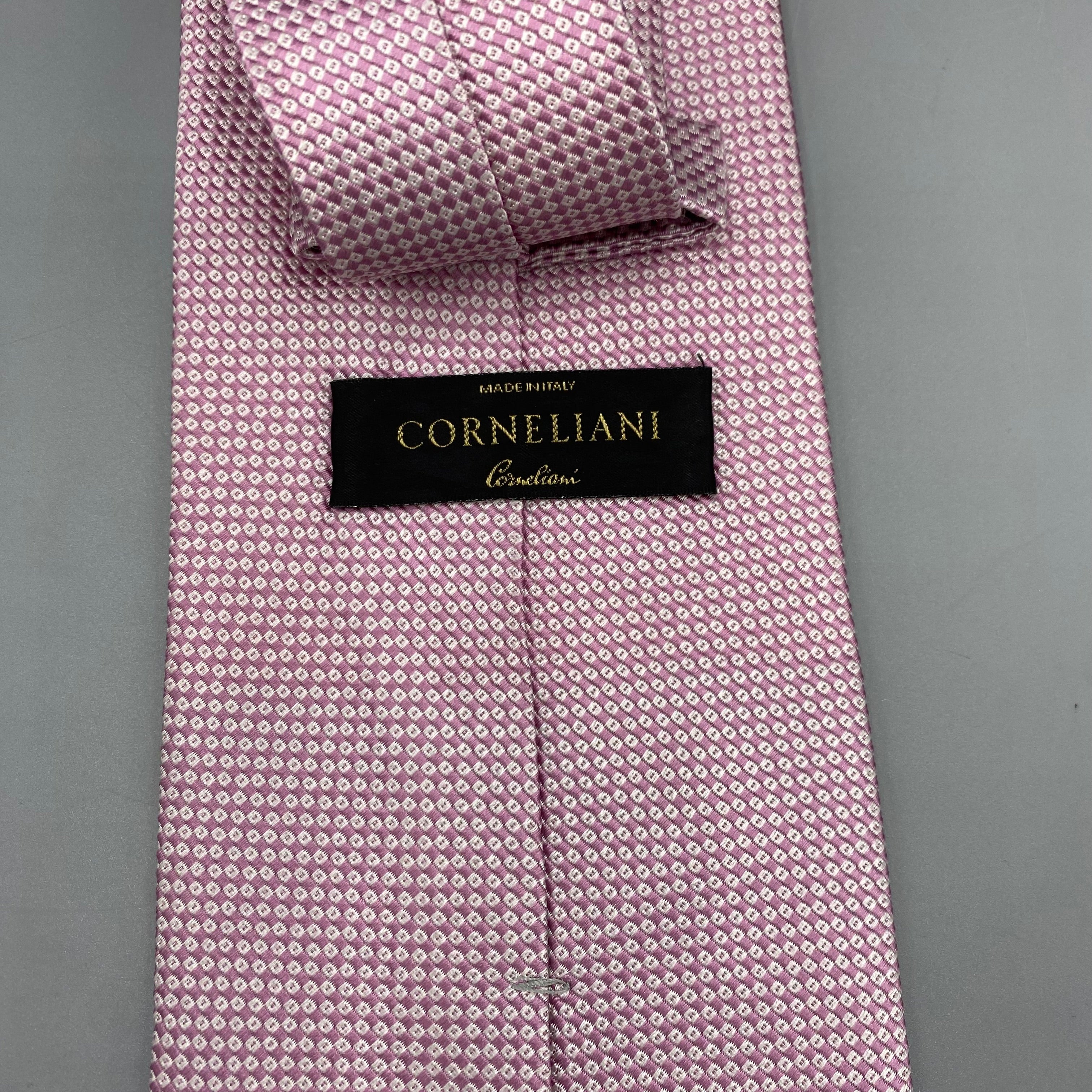 Cravate rose Corneliani