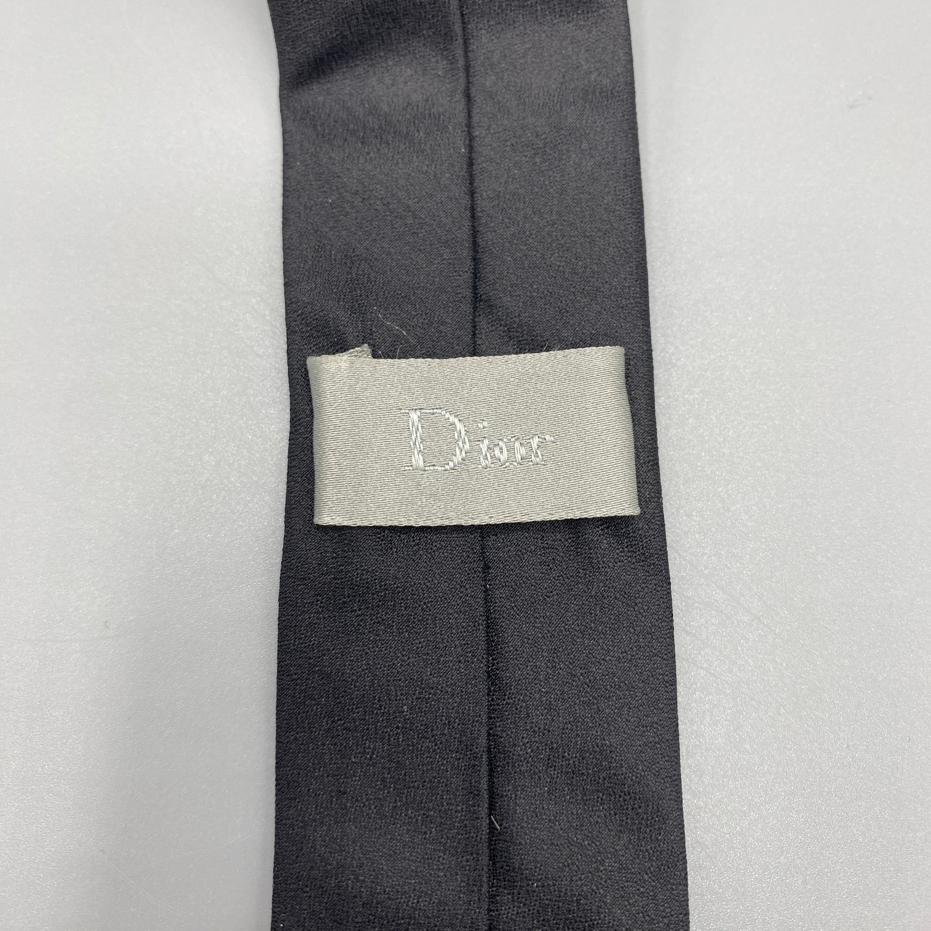 Cravate noire Dior